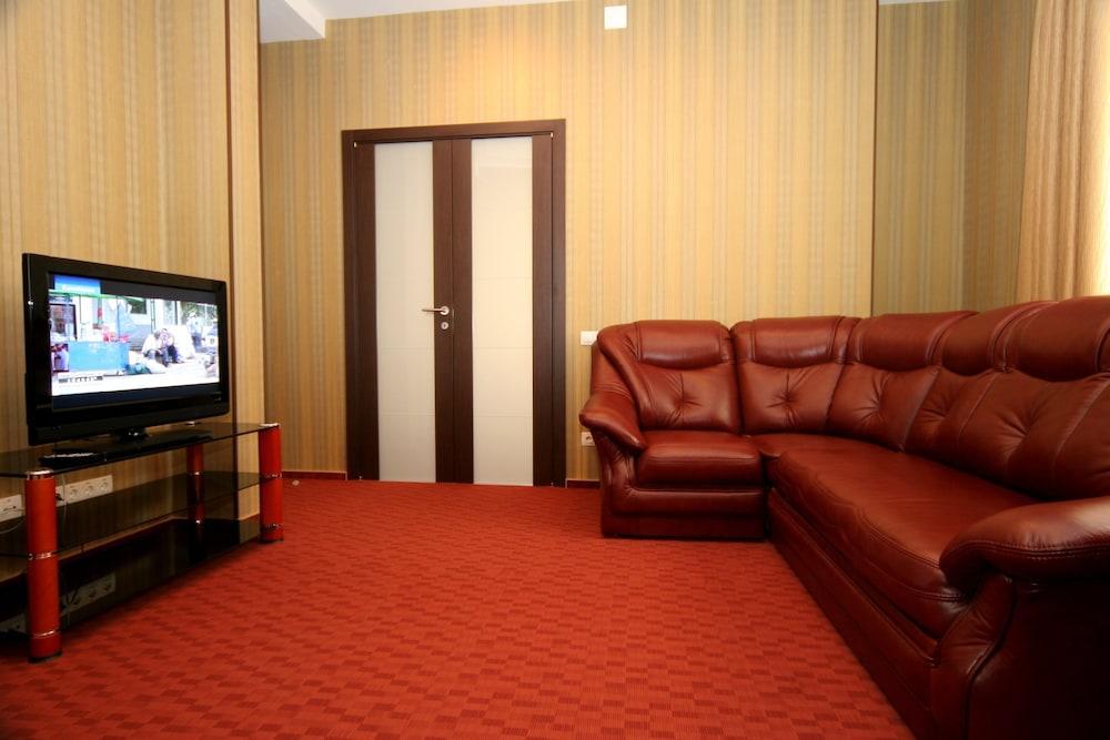 Victoria Hotel Kharkiv Room photo