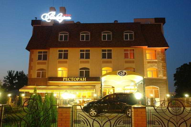 Victoria Hotel Kharkiv Exterior photo